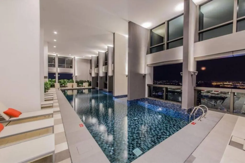 Luxury Sky 88 High Floor Netflix Near Ksl Apartment Johor Bahru