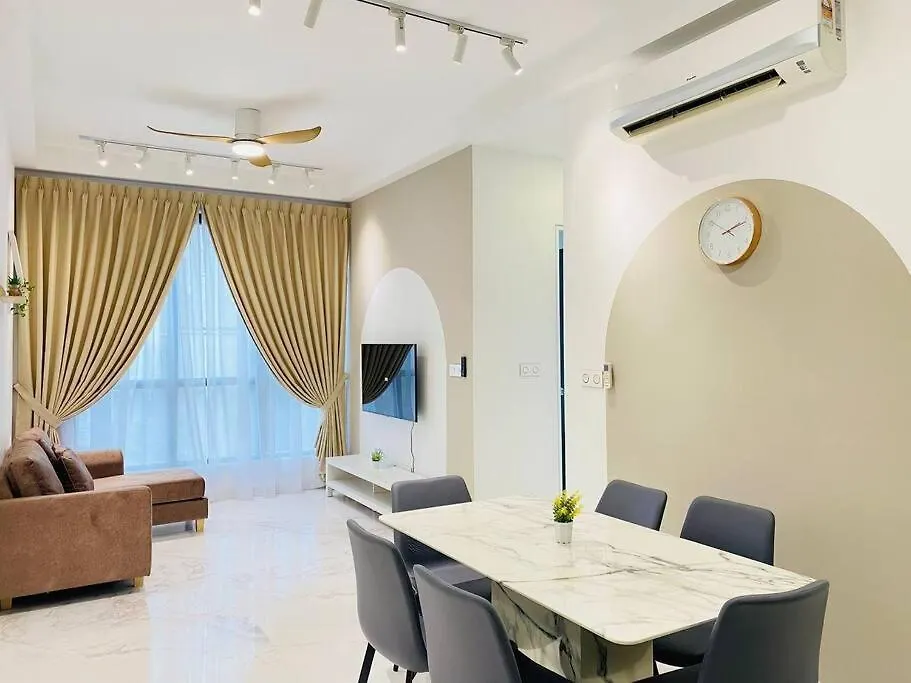 Luxury Sky 88 High Floor Netflix Near Ksl Apartment Johor Bahru