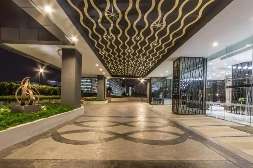 Luxury Sky 88 High Floor Netflix Near Ksl Apartment Johor Bahru Malaysia